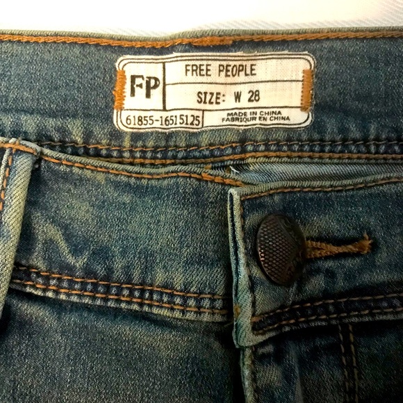 Free People Skinny Jeans in Abbie Wash - HP - Picture 4 of 4